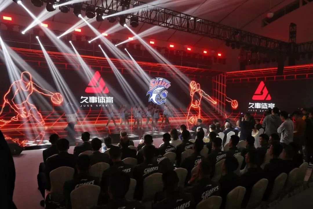 转会期上海久事调整名单以备欧篮联，伤情更新环节打磨，媒体盛赞，球队文化再被提及的简单介绍